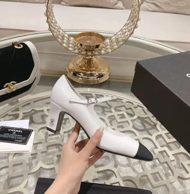 hype Chanel High Heels