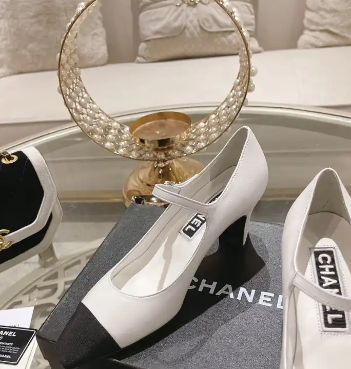 hype Chanel High Heels