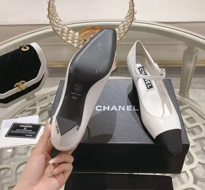 hype Chanel High Heels