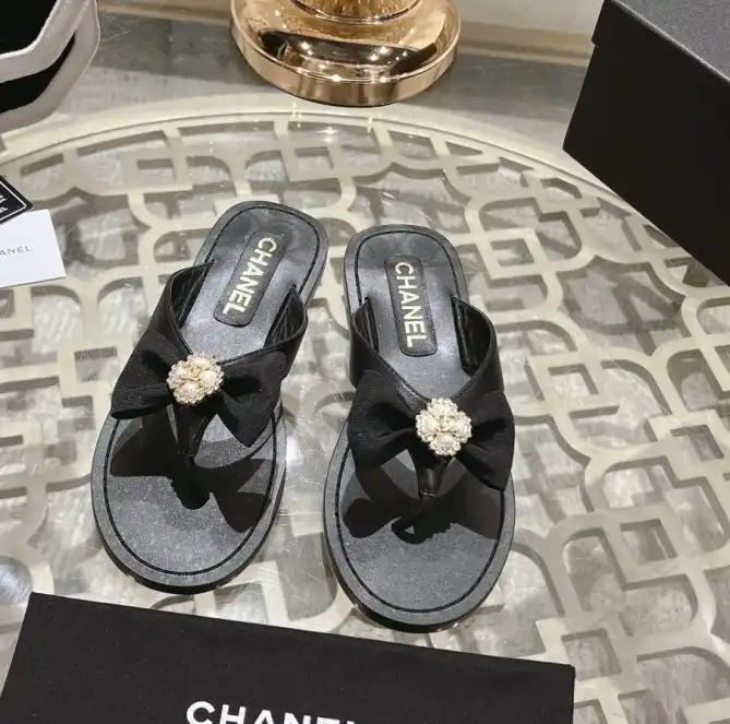 hype Chanel Slippers