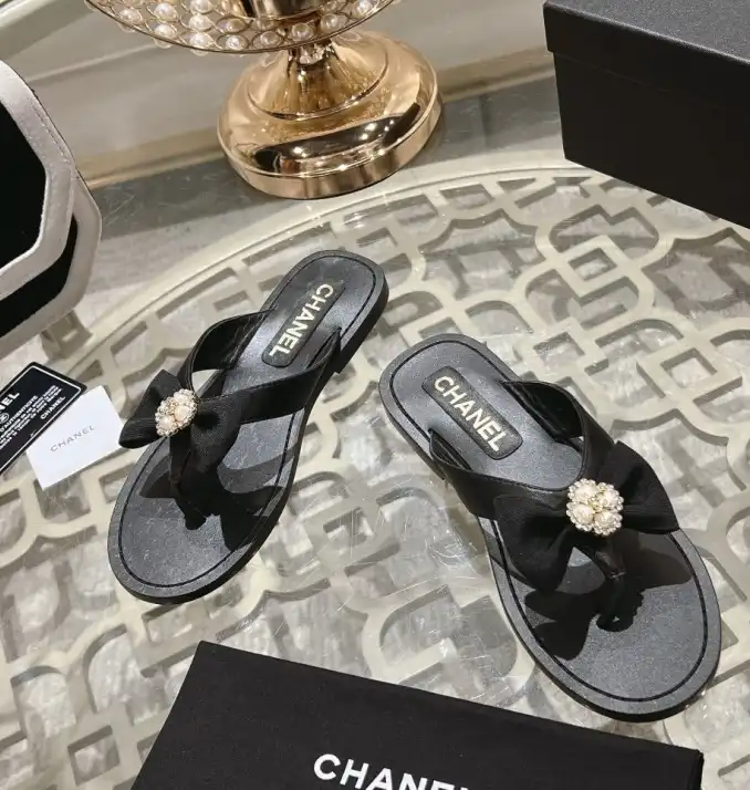 hype Chanel Slippers