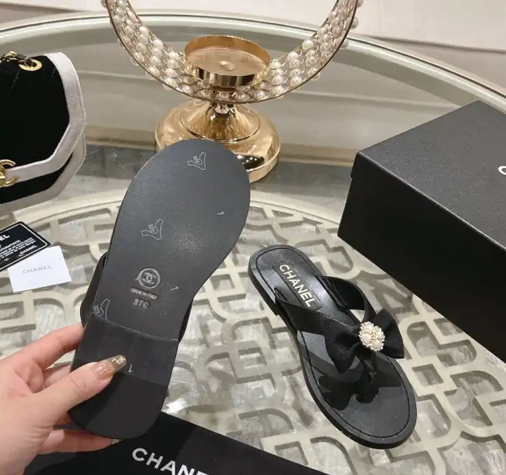 hype Chanel Slippers