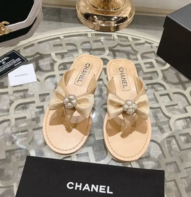 hype Chanel Slippers