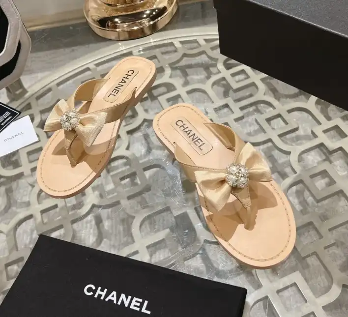 hype Chanel Slippers