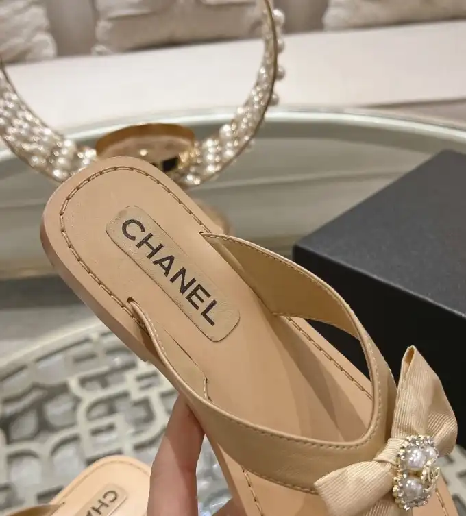 hype Chanel Slippers