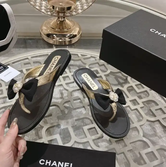 hype Chanel Slippers