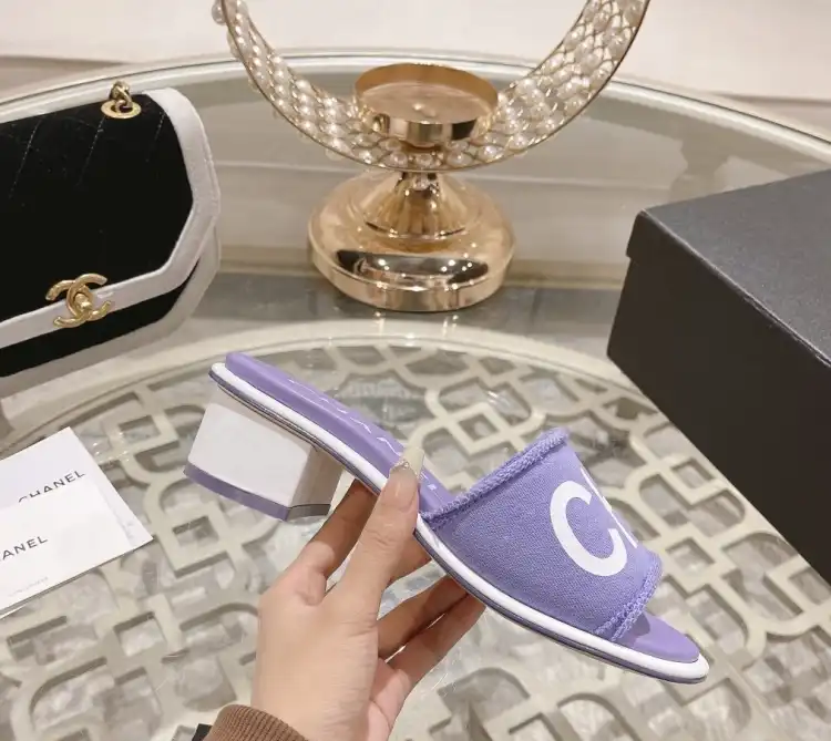 hype Chanel Slippers