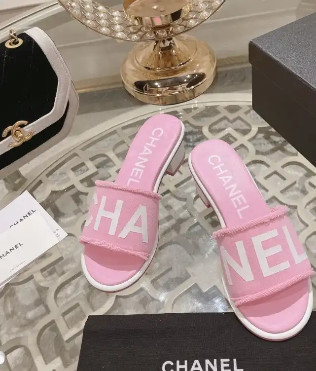 hype Chanel Slippers