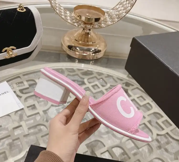 hype Chanel Slippers