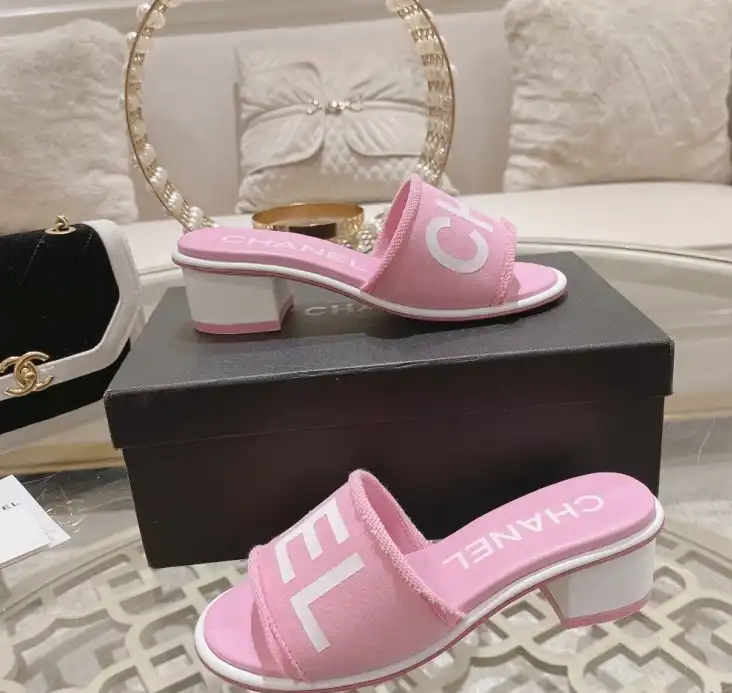 hype Chanel Slippers