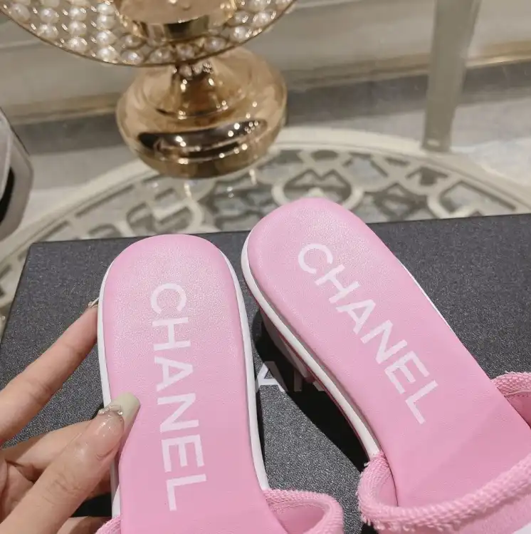 hype Chanel Slippers