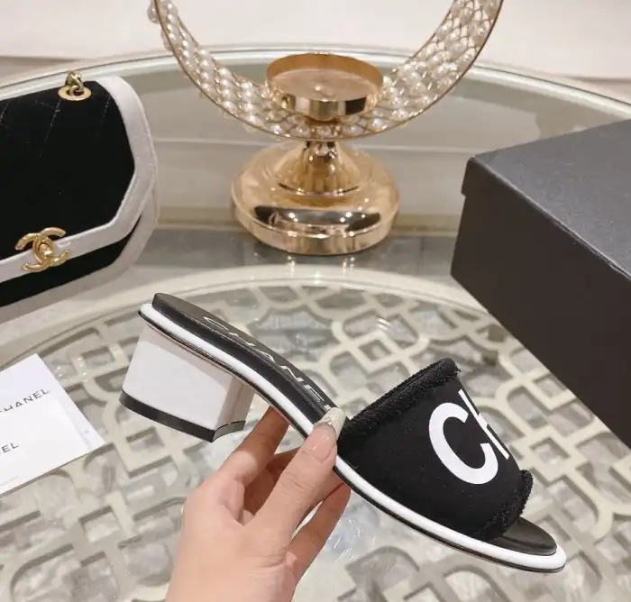 hype Chanel Slippers