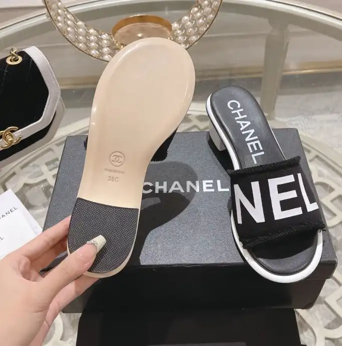 hype Chanel Slippers