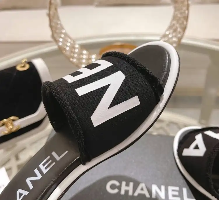 hype Chanel Slippers