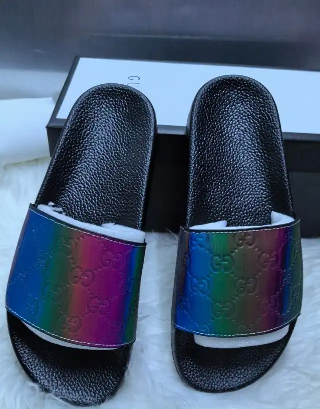 hype Gucci Slippers