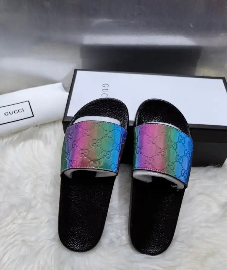 hype Gucci Slippers