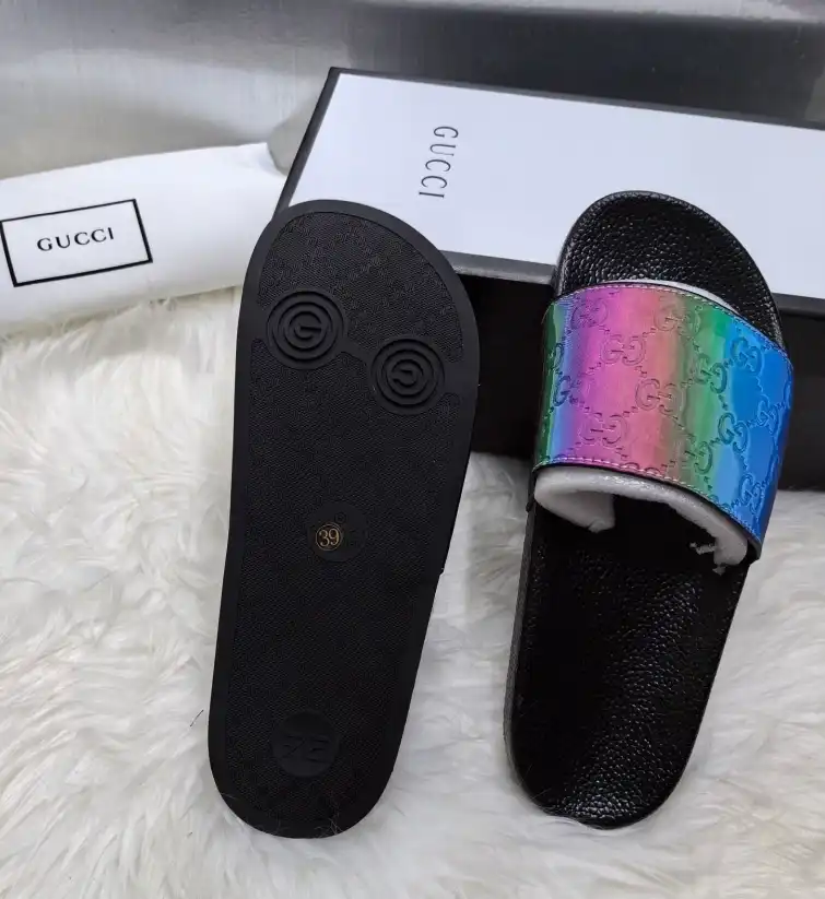 hype Gucci Slippers