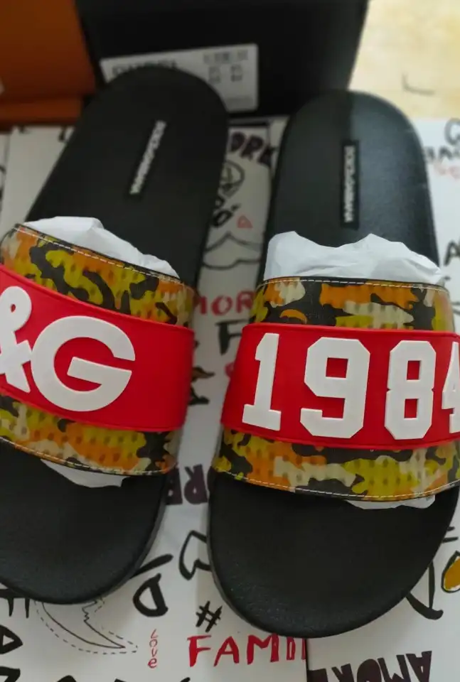 hype Dolce & Gabbana Slippers