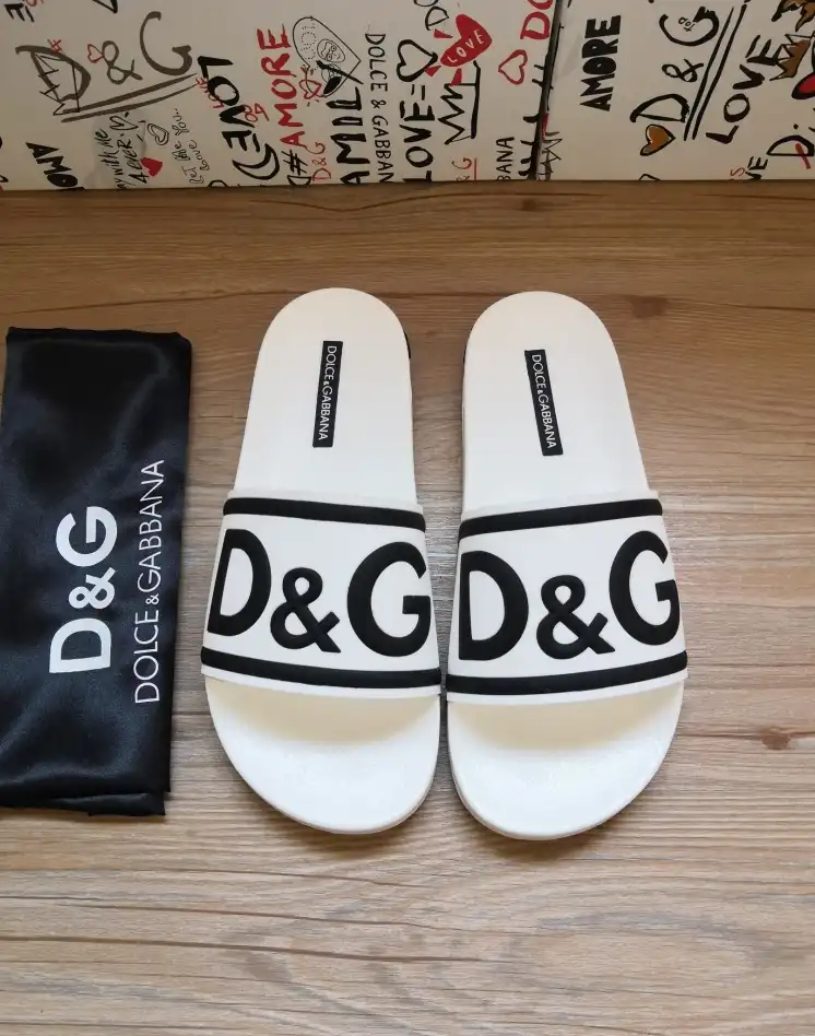 hype Dolce & Gabbana Slippers