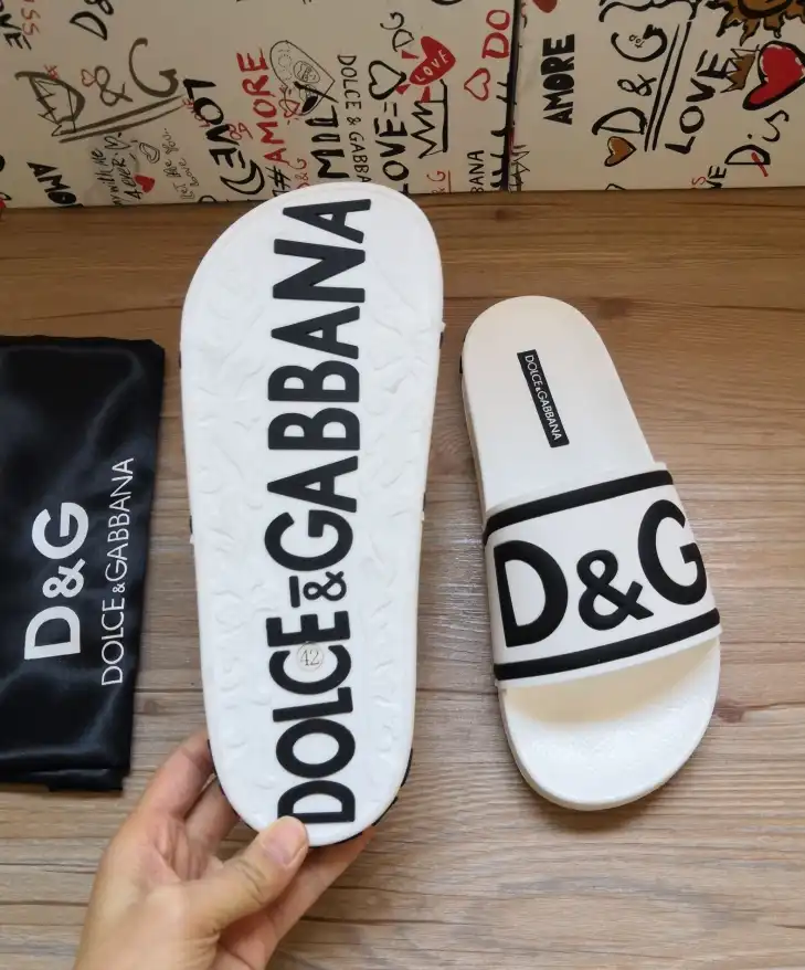 hype Dolce & Gabbana Slippers