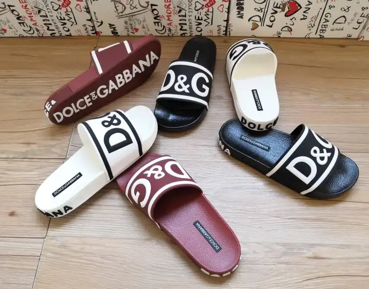 hype Dolce & Gabbana Slippers