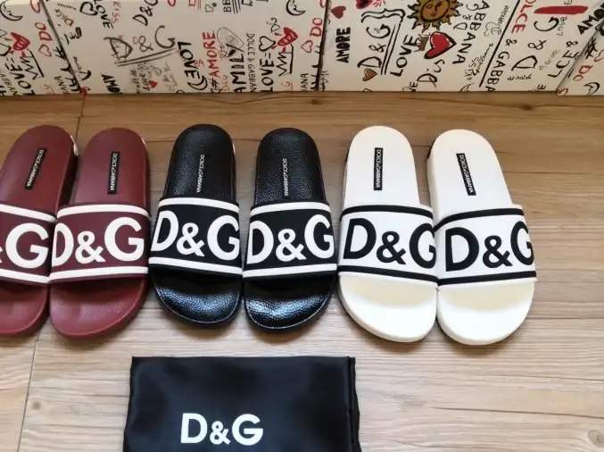 hype Dolce & Gabbana Slippers