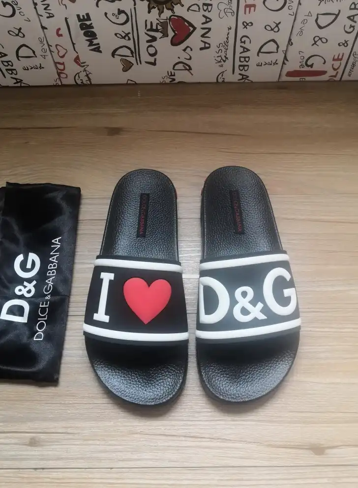 hype Dolce & Gabbana Slippers