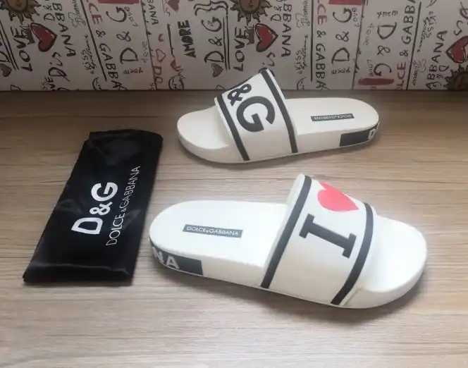 hype Dolce & Gabbana Slippers