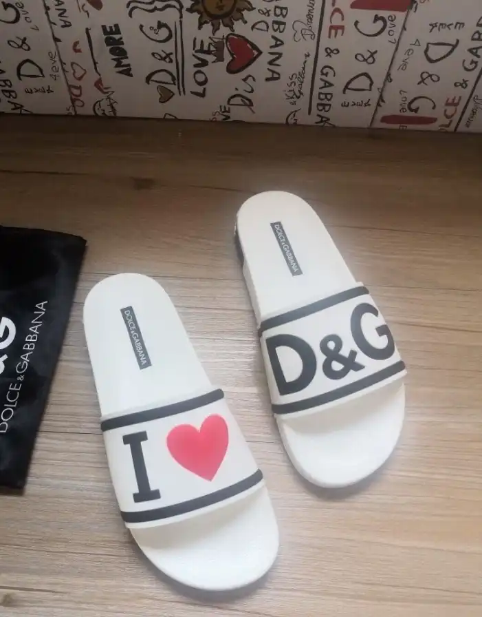 hype Dolce & Gabbana Slippers