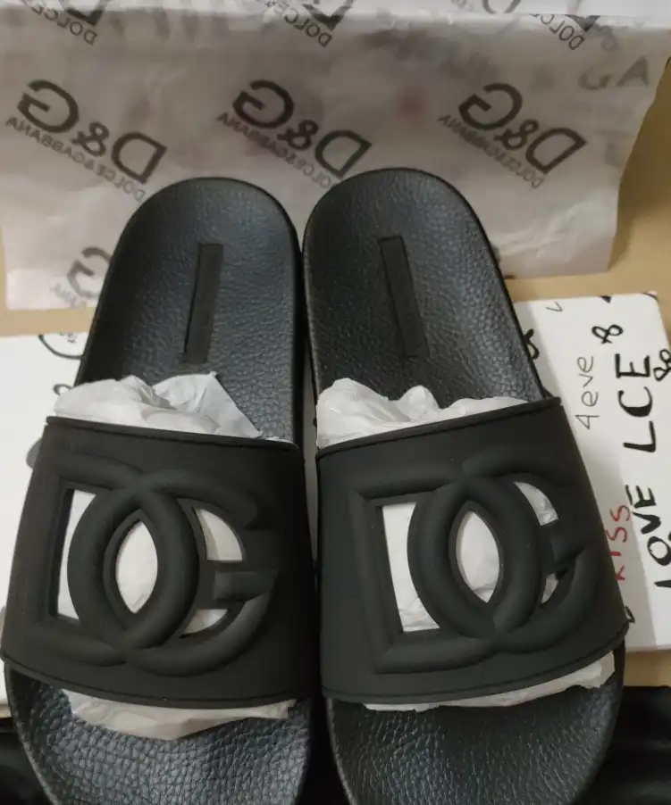 hype Dolce & Gabbana Slippers