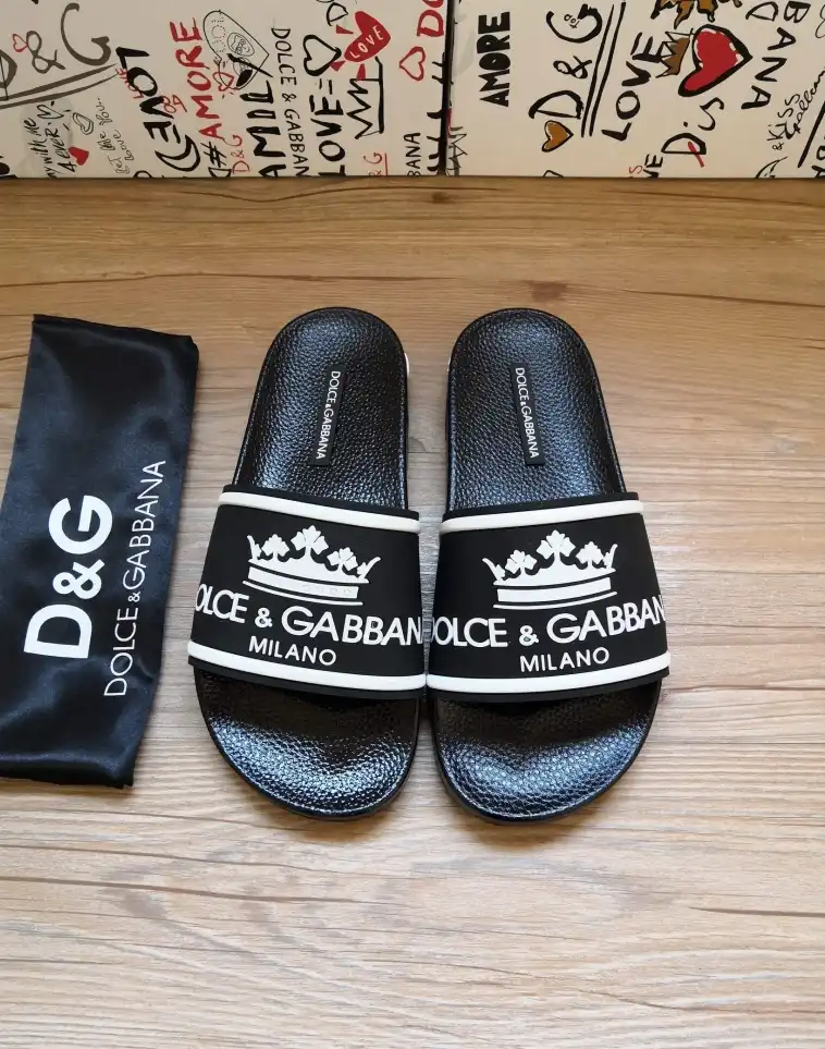 hype Dolce & Gabbana Slippers