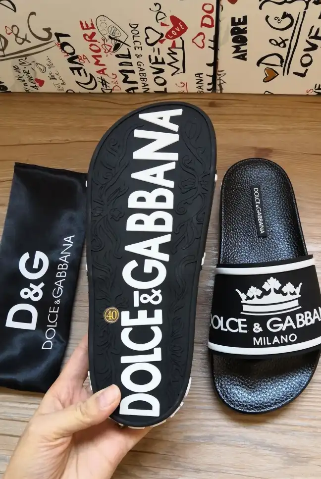 hype Dolce & Gabbana Slippers