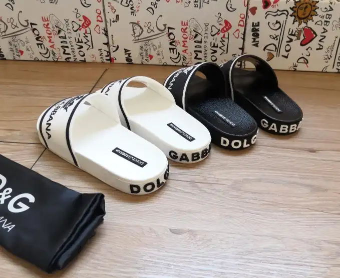 hype Dolce & Gabbana Slippers