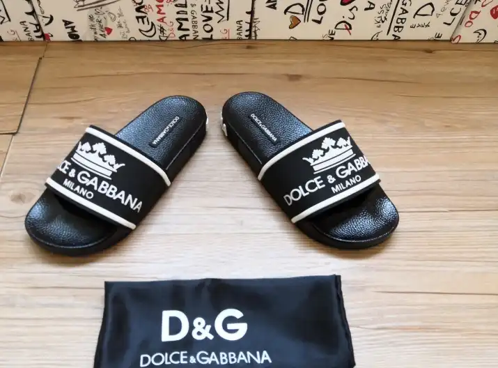 hype Dolce & Gabbana Slippers