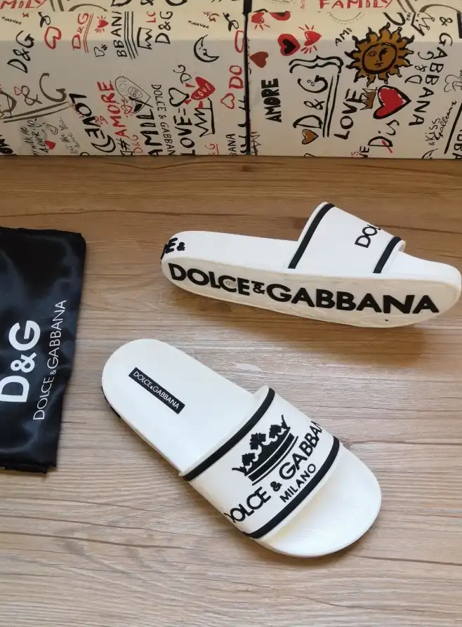 hype Dolce & Gabbana Slippers