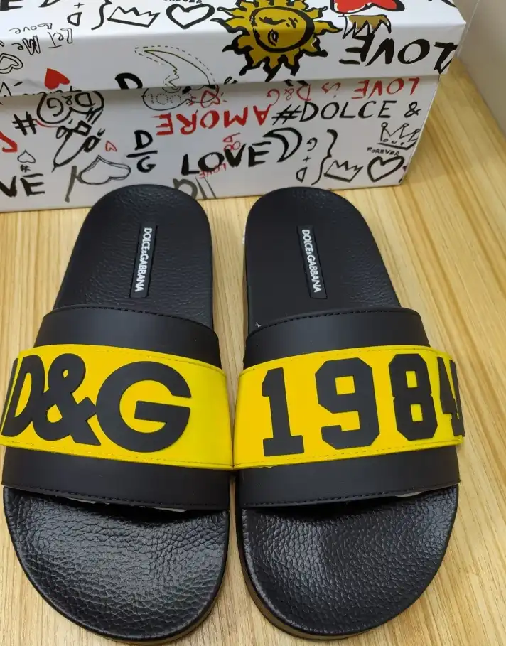 hype Dolce & Gabbana Slippers