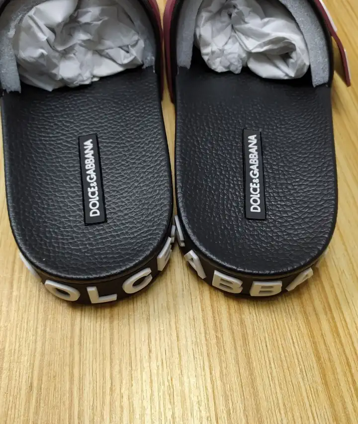 hype Dolce & Gabbana Slippers