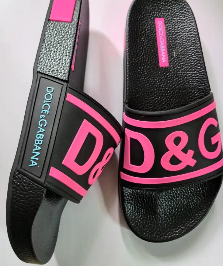 hype Dolce & Gabbana Slippers