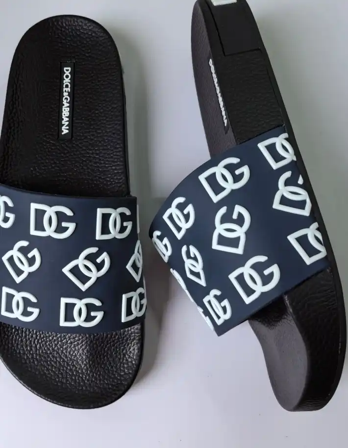 hype Dolce & Gabbana Slippers