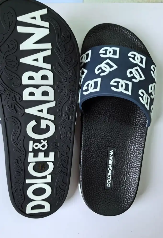 hype Dolce & Gabbana Slippers