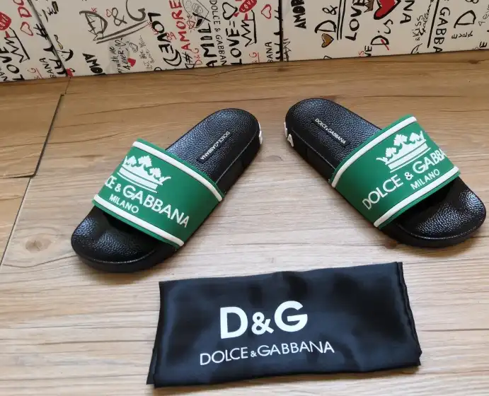 hype Dolce & Gabbana Slippers