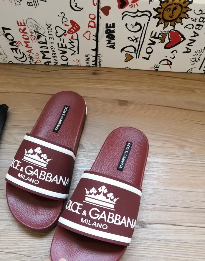 hype Dolce & Gabbana Slippers