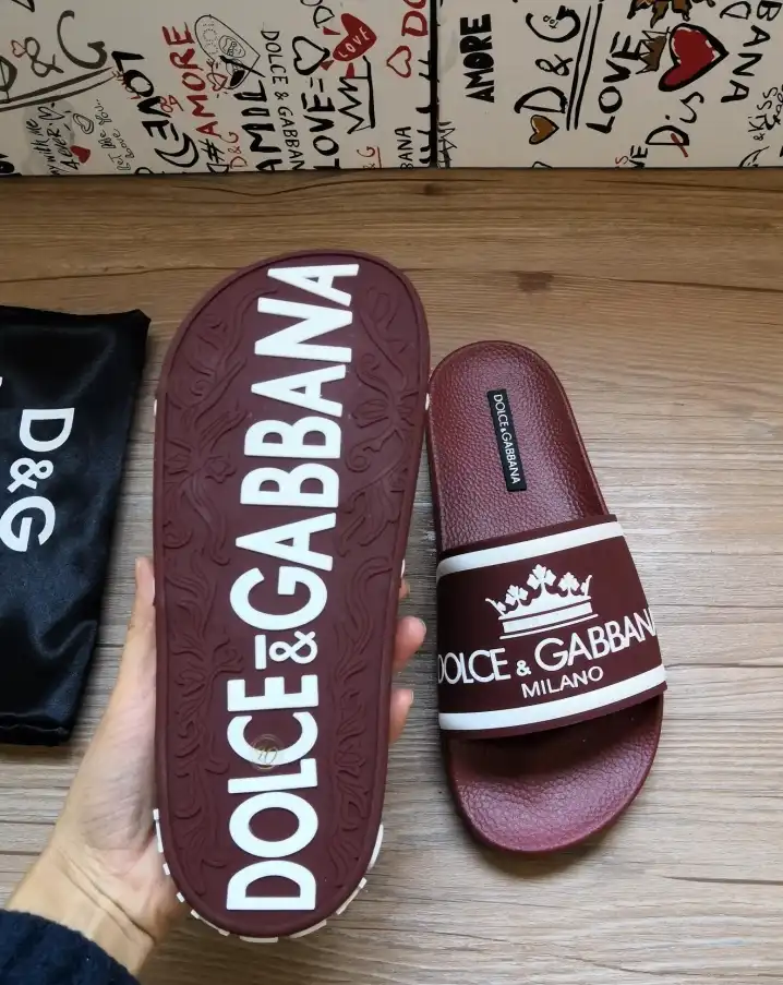 hype Dolce & Gabbana Slippers