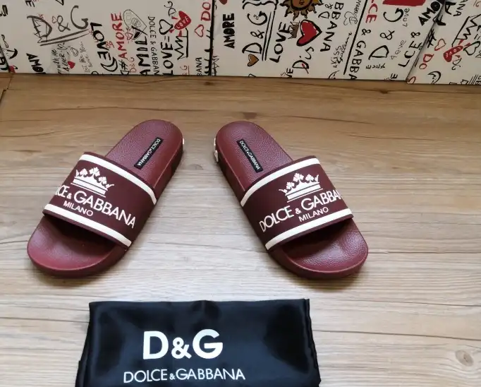 hype Dolce & Gabbana Slippers