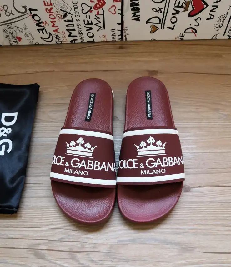 hype Dolce & Gabbana Slippers