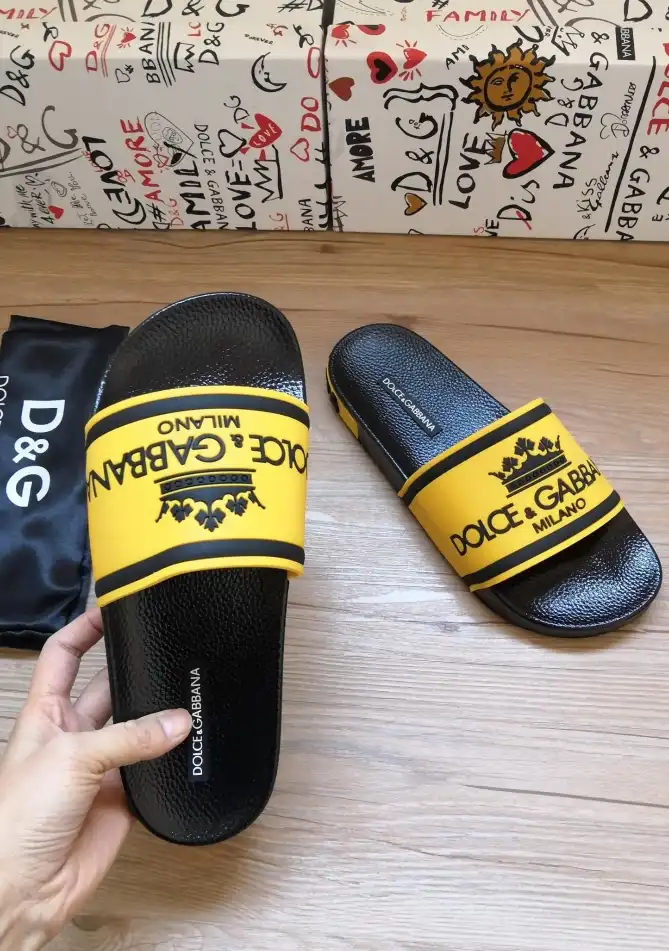 hype Dolce & Gabbana Slippers