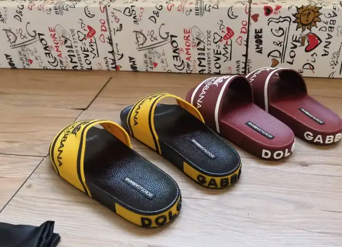 hype Dolce & Gabbana Slippers