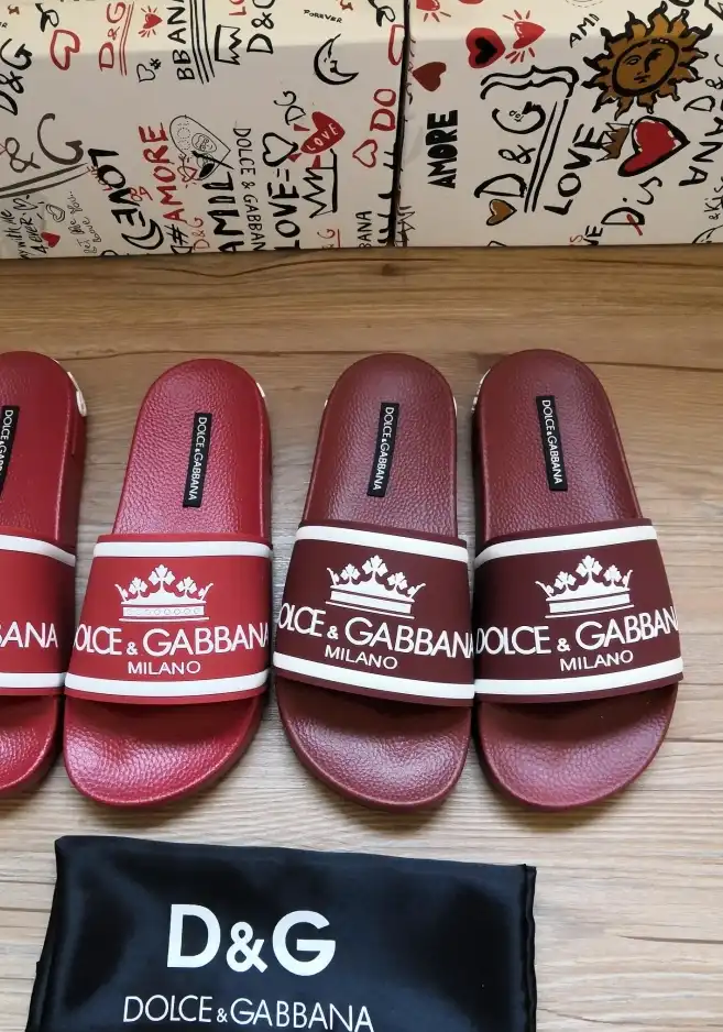 hype Dolce & Gabbana Slippers