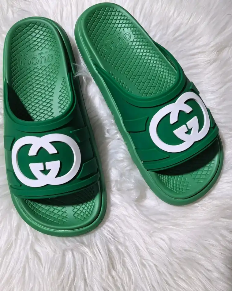 hype Gucci Slippers