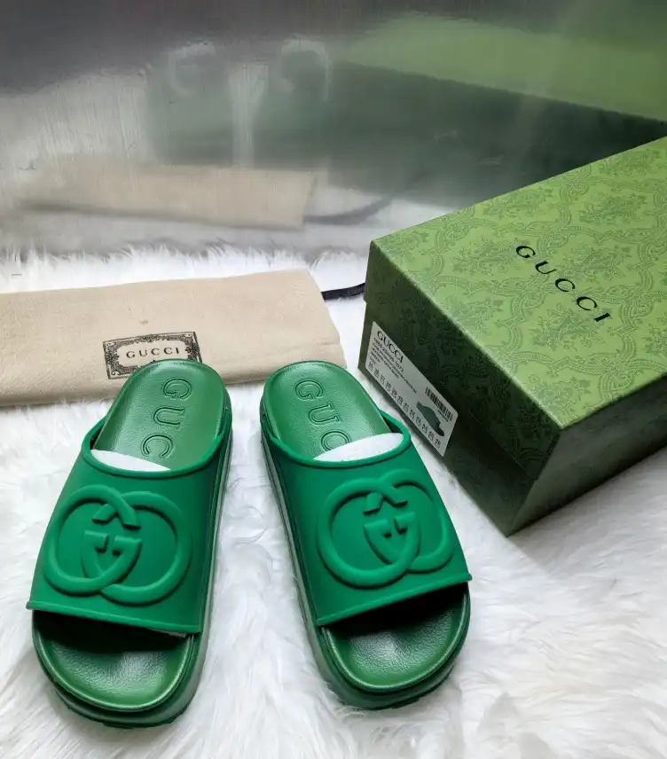 hype Gucci Slippers